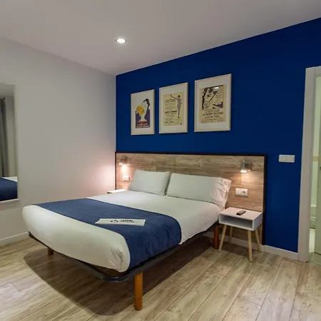 Casual Blue Pensjonat Bilbao