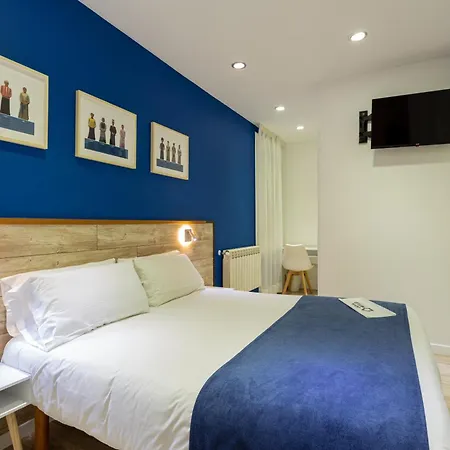 Casual Blue Guest house 2*