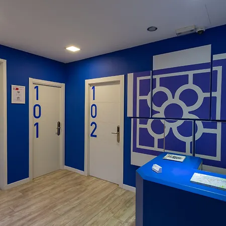 Guest house Casual Blue 2*