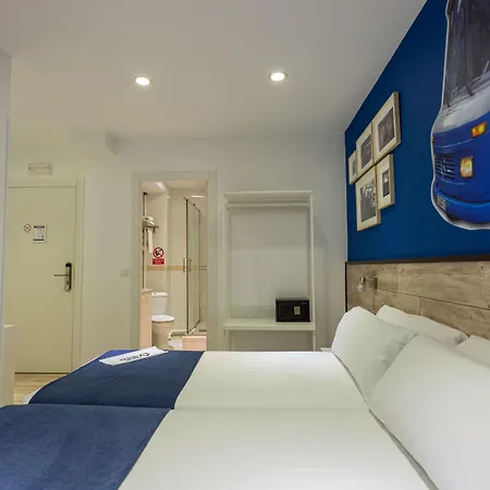 Guest house Casual Blue 2*