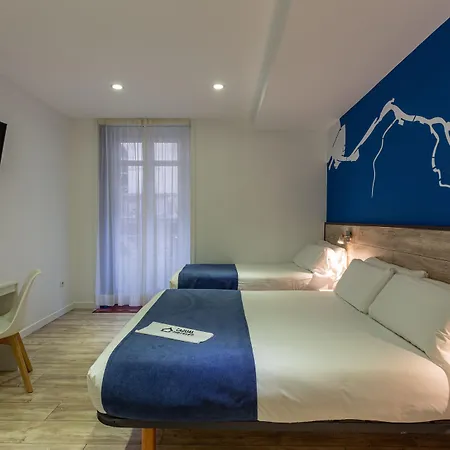 Casual Blue Pensjonat Bilbao