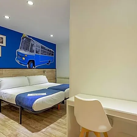 Casual Blue Guest house 2*
